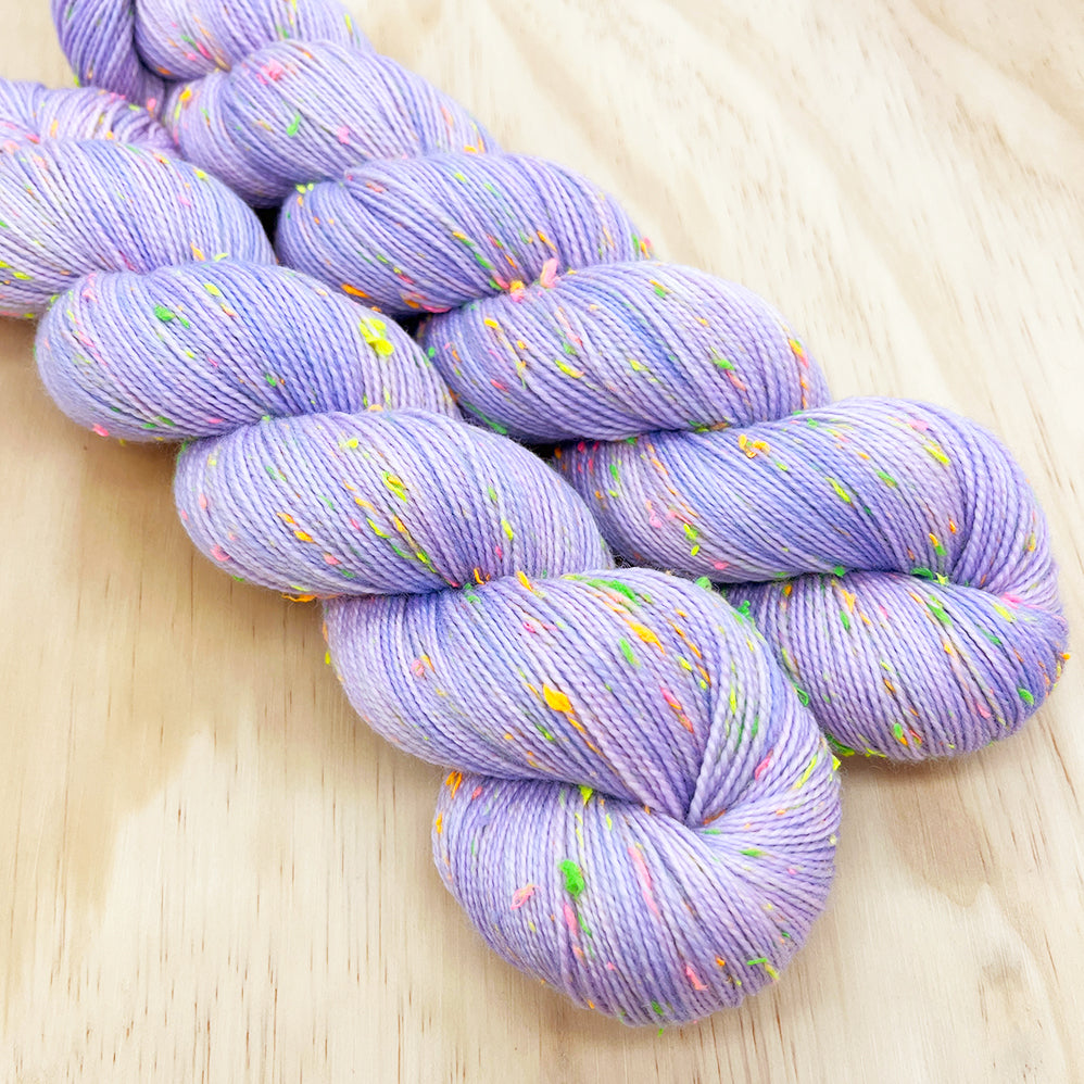 Cloud Nine | Neon Lavender Hand Dyed Yarn – Pineapple Yarn