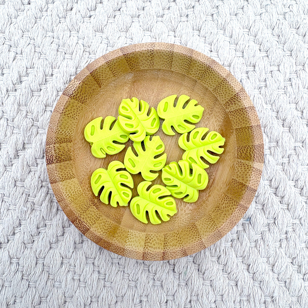 Monstera Leaf Needle Stoppers