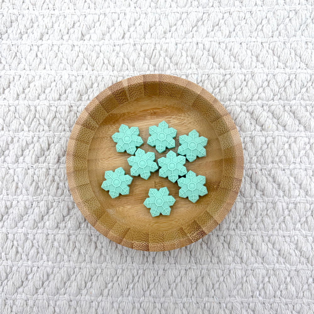 Snowflake Needle Stoppers