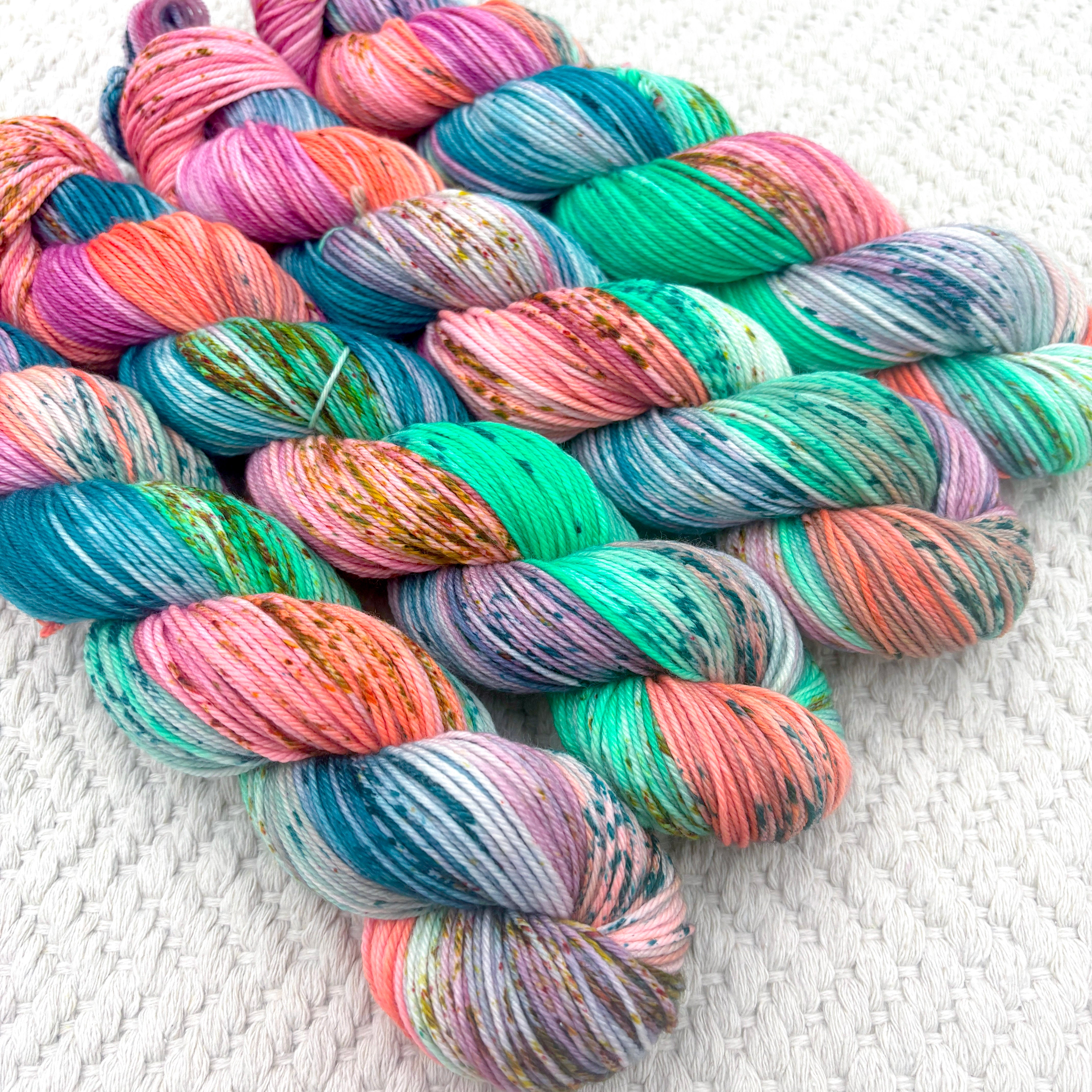 Sunset Sparkler – Pineapple Yarn